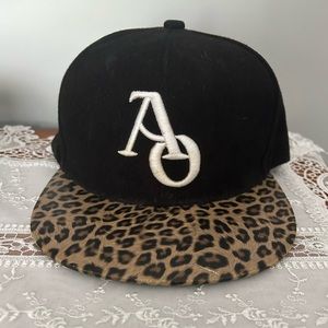 EXCLUSIVE Ambitious One Black & Leopard Glitter Snapback